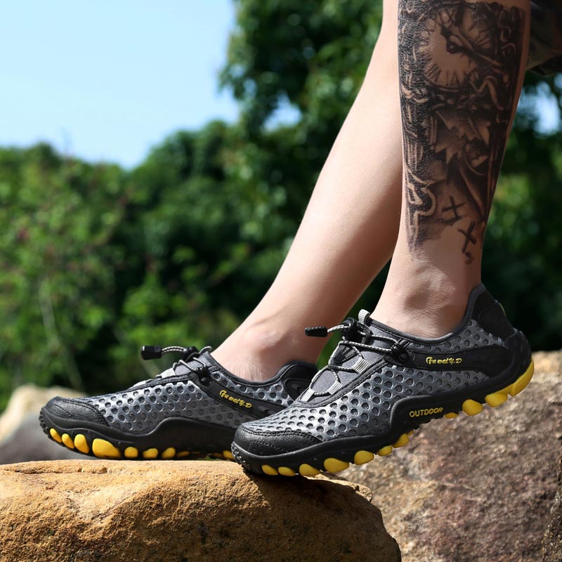 Trekking Gunung Sepatu Olahrag - Table Tennis Dimension ulasan dan harga