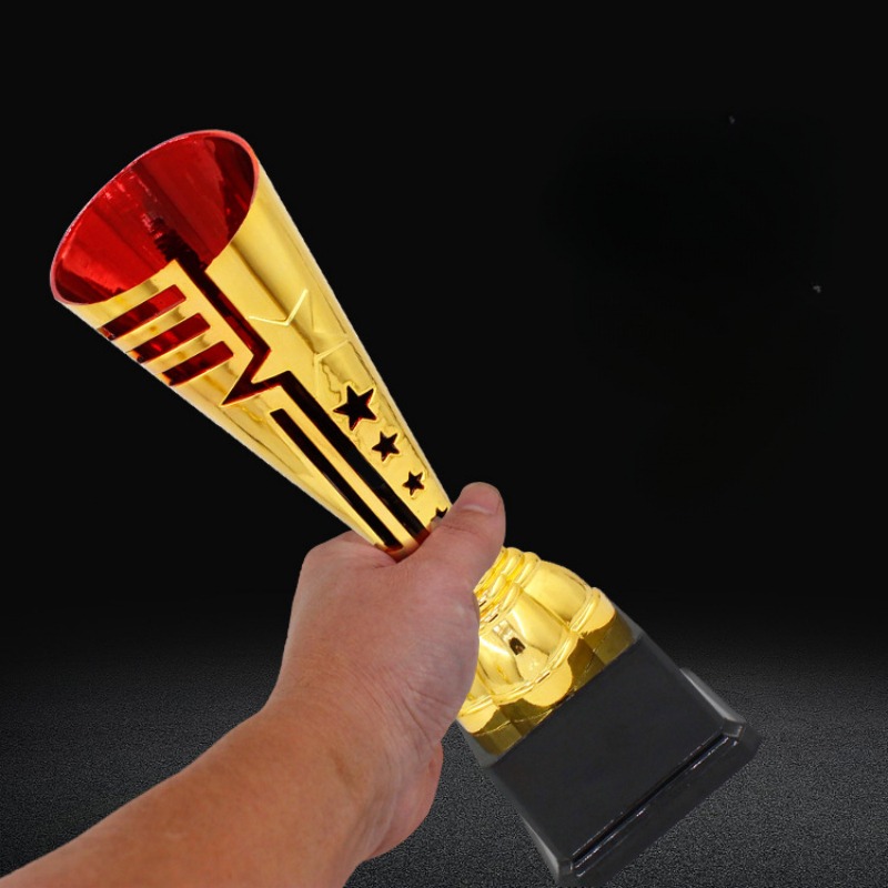 Piala kustomisasi kelas tinggi - Table Tennis Championships ulasan dan harga